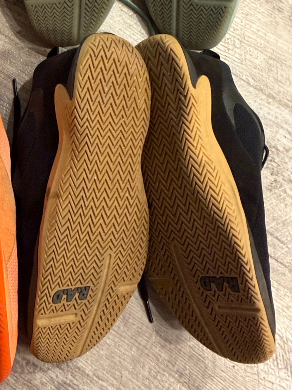 Men’s Black Athletic Sneakers - Picture 2 of 2